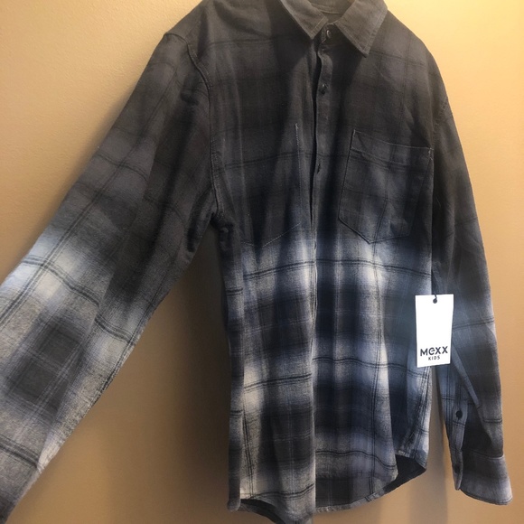 NEW⭐️Mexx Charcoal plaid button down - Picture 1 of 8